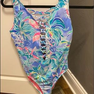 Lilly pulitzer lattice swimsuit